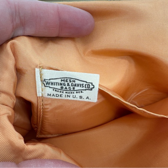 Whiting & Davis Mesh Bag Gold - Picture 4 of 7